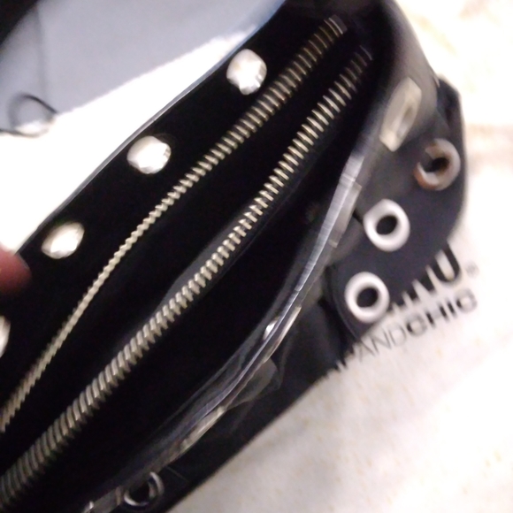 AUTHENTIC MOSCHINO CHEAP CHIC HANDBAG - Picture 2 of 4